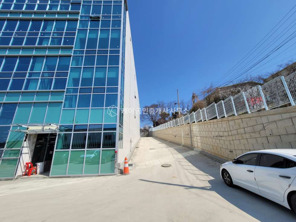 경기 고양일산동구 성석동 성석삼거리 신축 대형복합건물, 대로변 바로 진입, 근생, 상가, 마트, 도소매점, 물류 추천, 위치, 광고노출효과 최고 월세 매물번호 10786 사진 5