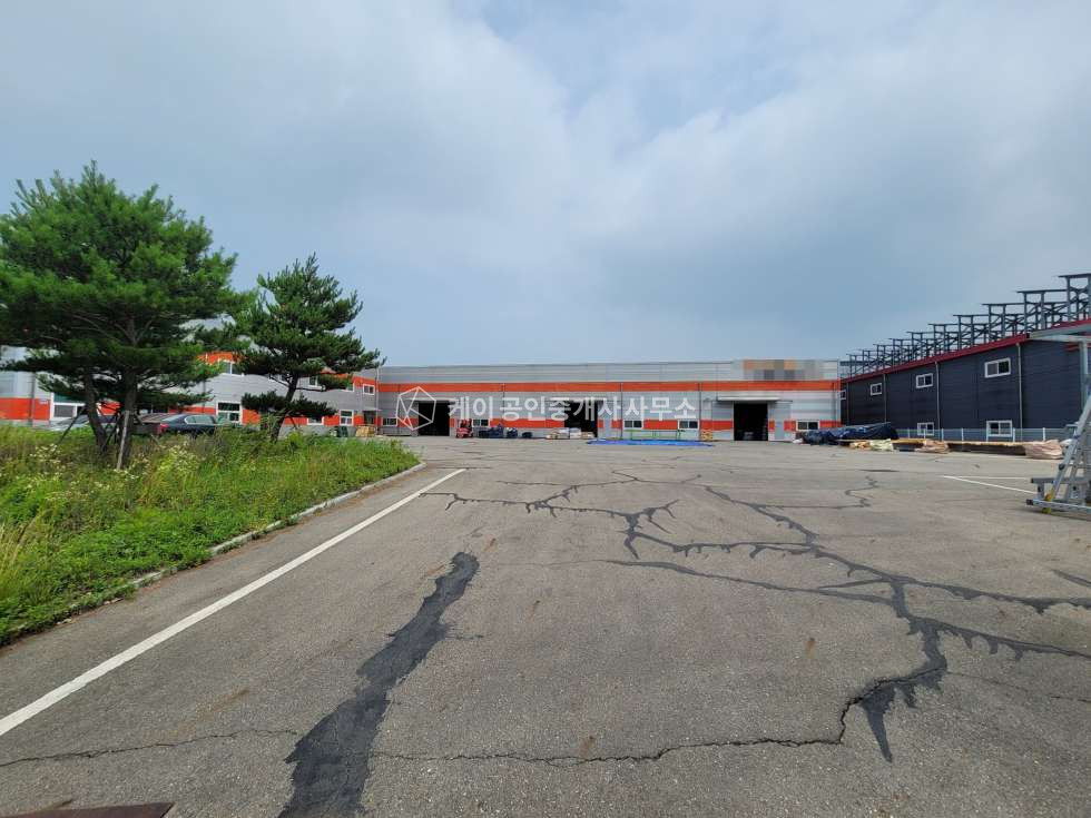 경기 파주시 탄현면 오금리 파주 연 739평 창고, 통건물 491평, 매우넓은 단독마당, 호이스트 5톤 2기,, 자유로 4분거리 월세 매물번호 11066 사진 12