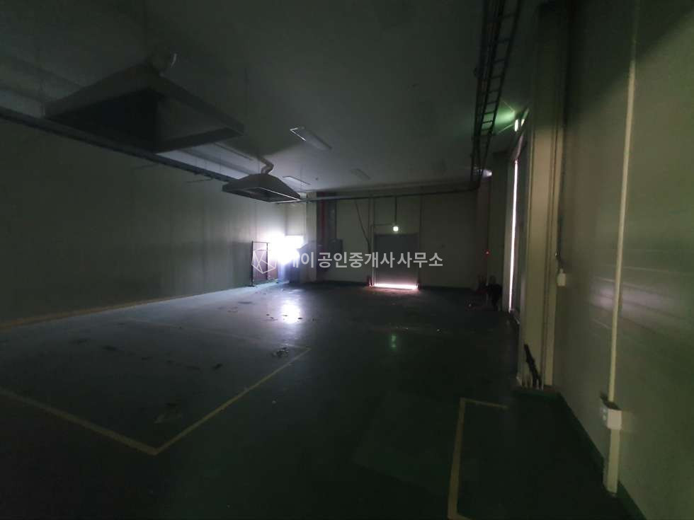 인천 계양구 서운동 대지 1076평, 전력 290kw, 넓은 단독마당, 클린룸, 냉난방기, 가설건축물O 매매 매물번호 11640 사진 6