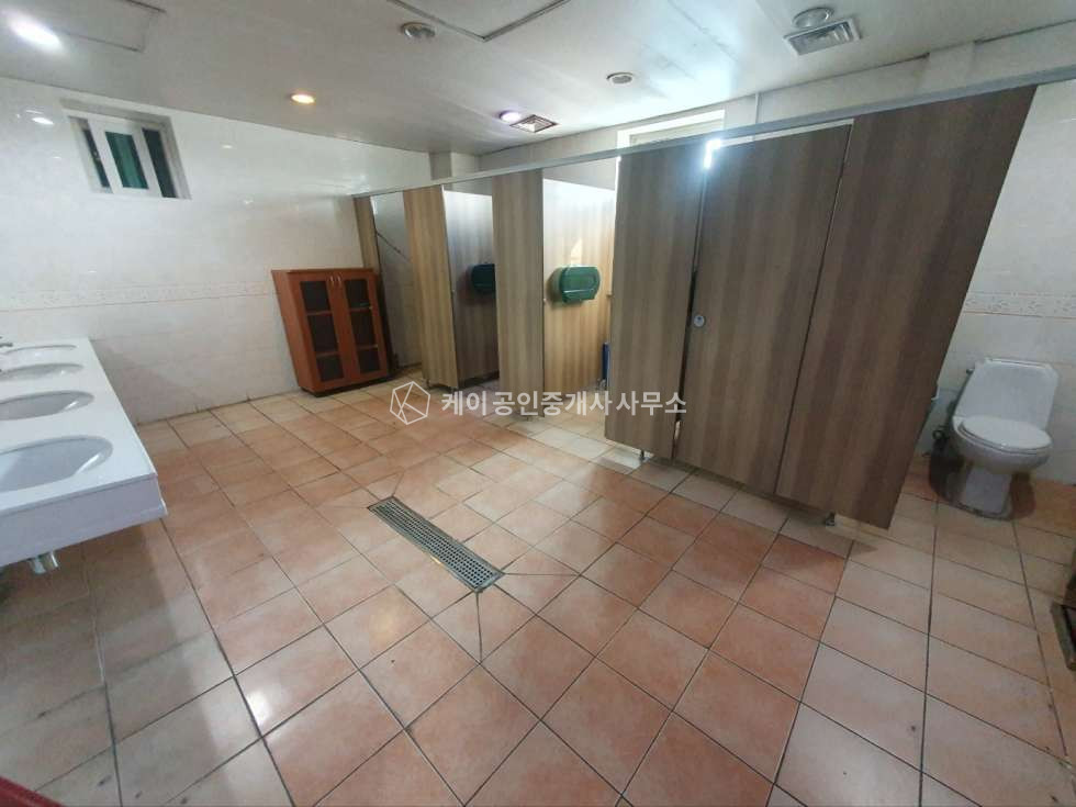 인천 부평구 청천동 1동 공장 1층 270평, 호이스트 2t, 추가 임대 가능, 고전력(협의), 빠른입주가능 월세 매물번호 11645 사진 3
