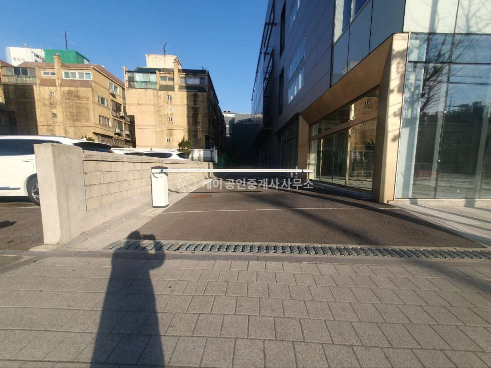 인천 부평구 청천동 상가 통임대, 연면적 1,085평, 병원,사옥,전시장등 다양한 업종 추천! 월세 매물번호 11650 사진 7