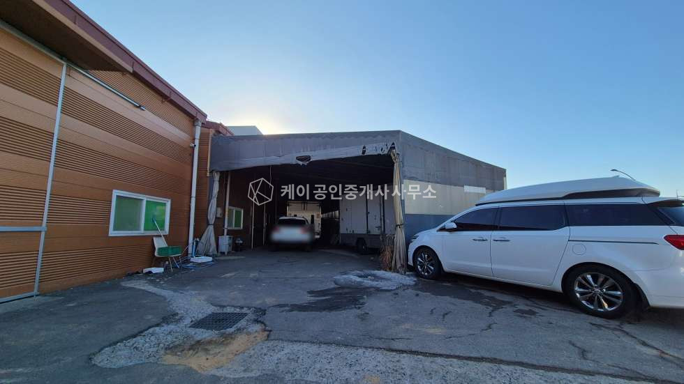 경기 고양일산서구 구산동 2동 접근성좋은 2종근생제조50평창고, 냉동/냉장인수가능, 산남IC, 송산 교차로 1분 월세 매물번호 11630 사진 6