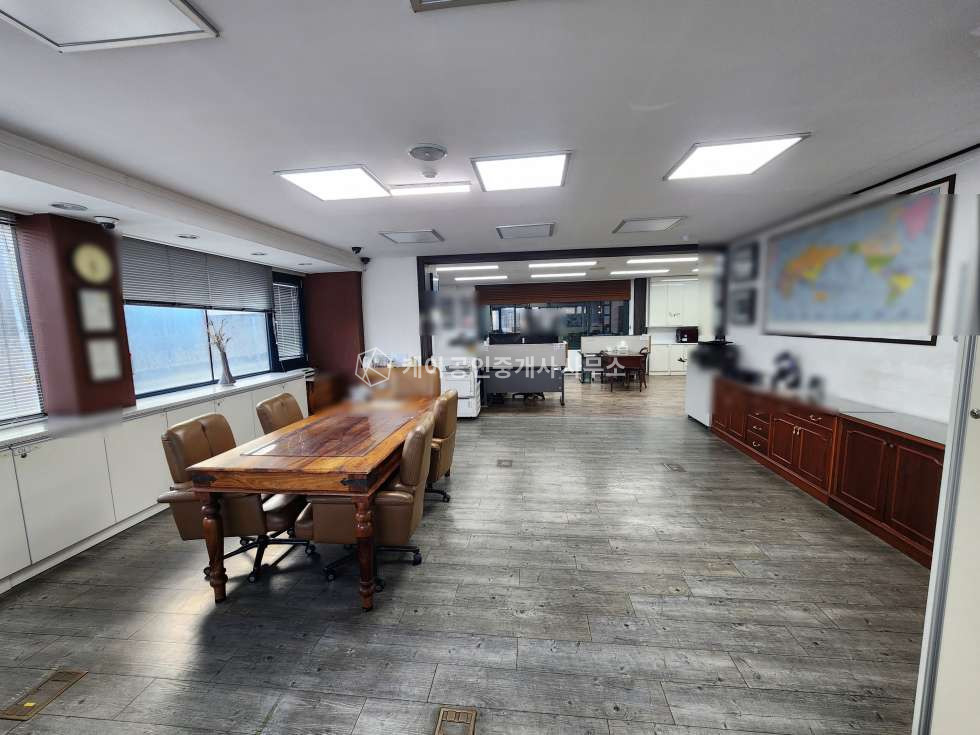경기 파주시 파주읍 파주리 1동 파주 사옥형 대형물류창고 임대, 층고12m, 도크시설, 드라이브인 랙 등 물류시설 및 사무실 인테리어 모든 시설물 사용가능 월세 매물번호 11655 사진 34