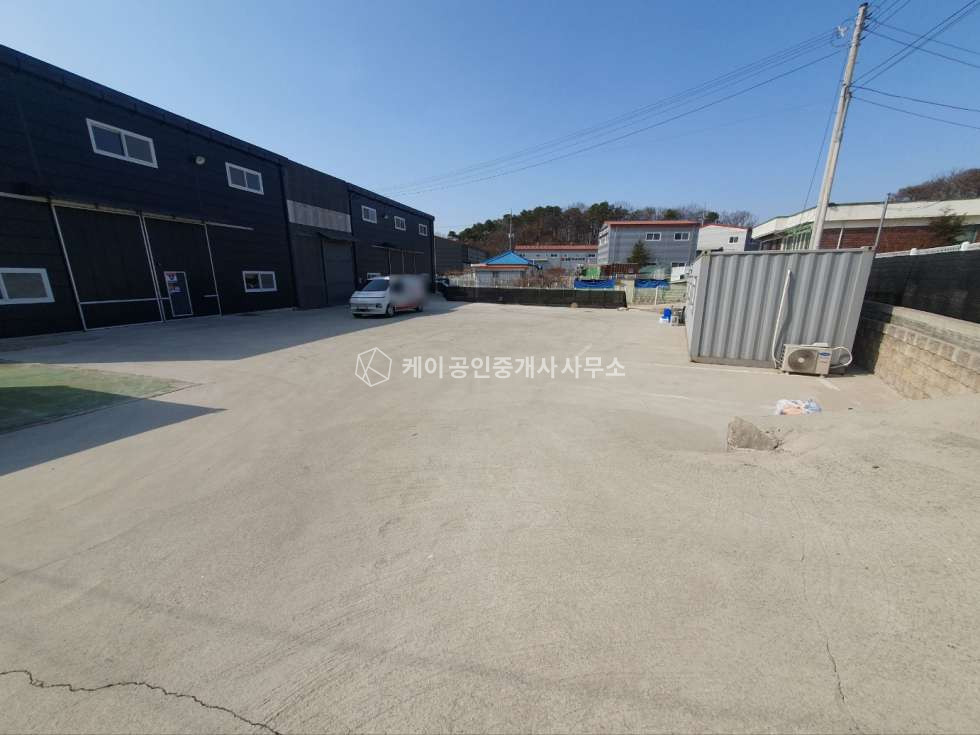 경기 김포시 통진읍 옹정리 2종근생, 건 100평+가설20평, 추레라 가능, 넓은 단독마당 월세 매물번호 11684 사진 2