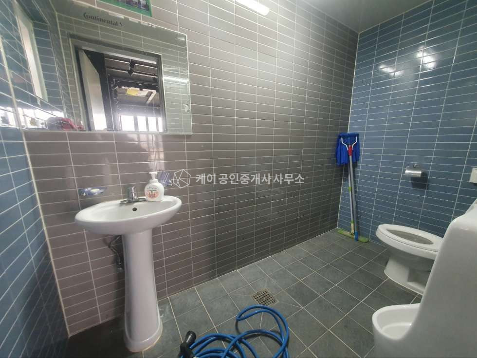 경기 김포시 통진읍 도사리 1동 김포대로변접, 광고노출 효과 최상의 위치, 49평, 폴딩도어 월세 매물번호 11687 사진 4