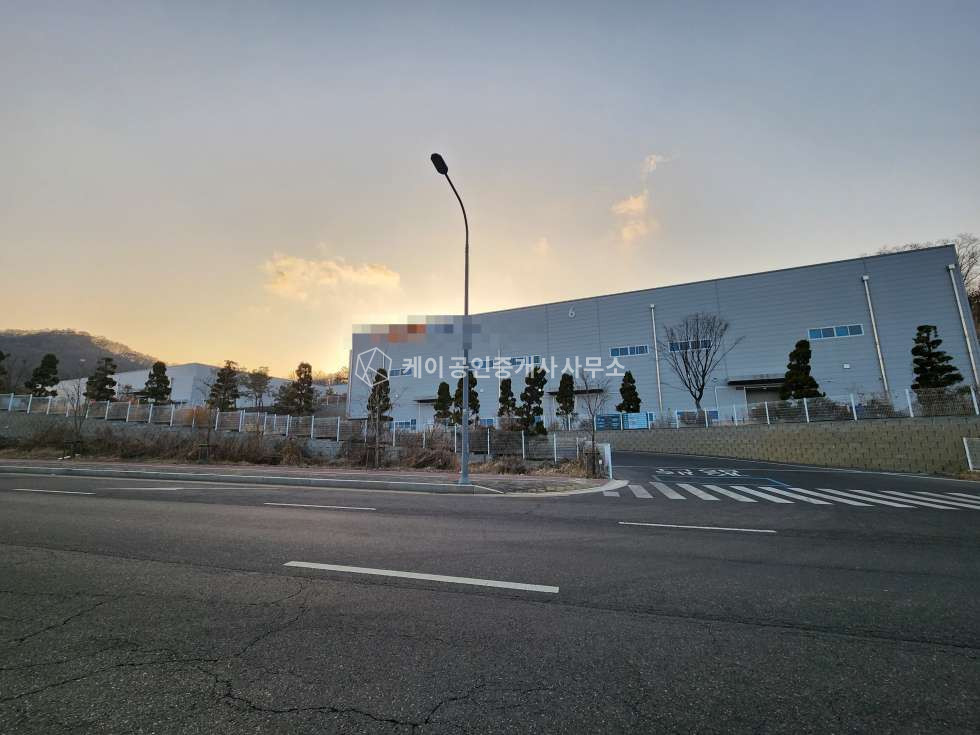경기 파주시 파주읍 향양리 6동 파주 대로변 신축급 대형물류창고, 약 300평~1000평까지 임대가능, 대형단독마당, 40피트 츄레라 회전가능, 대중교통 가능 월세 매물번호 10827 사진 18