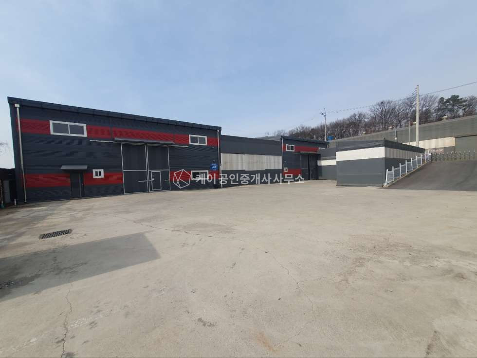 경기 김포시 대곶면 상마리 공장 110평+가설65평, 넓은 단독마당, 샤워실O, 즉시입주 가능 월세 매물번호 11691 사진 1