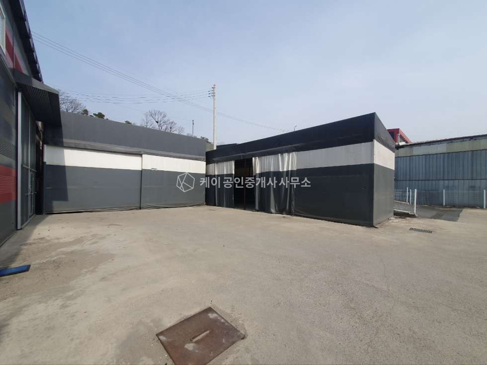 경기 김포시 대곶면 상마리 공장 110평+가설65평, 넓은 단독마당, 샤워실O, 즉시입주 가능 월세 매물번호 11691 사진 14