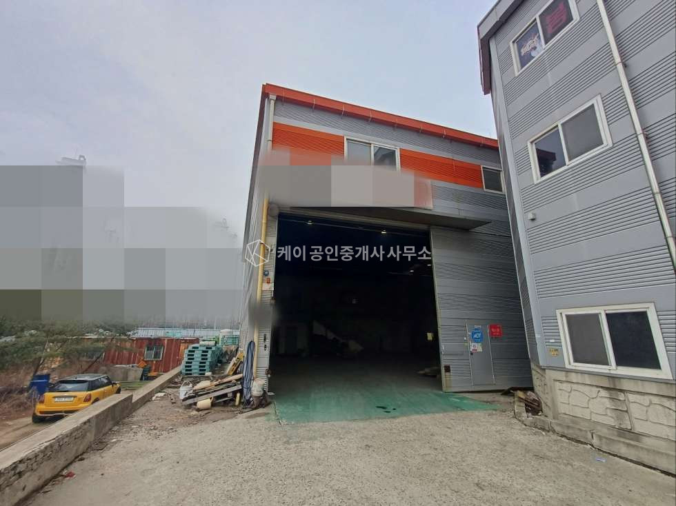 인천 제물포구 만석동 연면적 427평, 건축 389평, 단독 공장, 고전력 290kw, 내부 구분 화장실, 사무실, 만석부두 인근 월세 매물번호 11695 사진 2