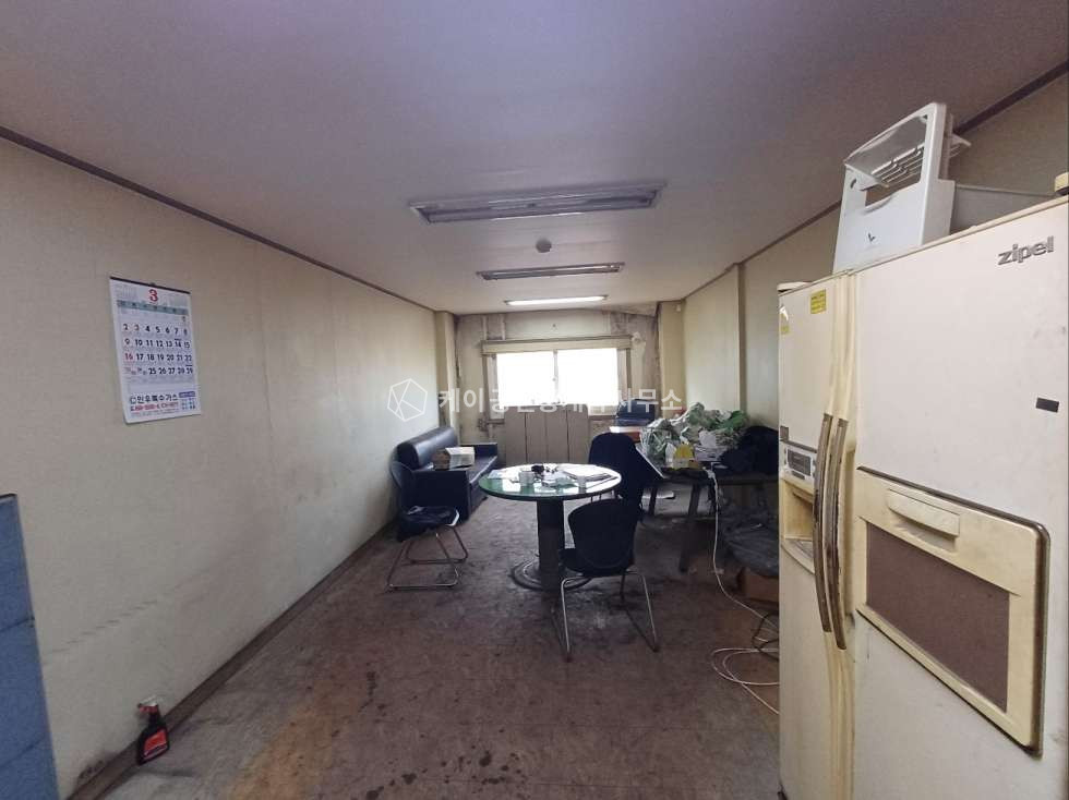 인천 제물포구 만석동 연면적 427평, 건축 389평, 단독 공장, 고전력 290kw, 내부 구분 화장실, 사무실, 만석부두 인근 월세 매물번호 11695 사진 7