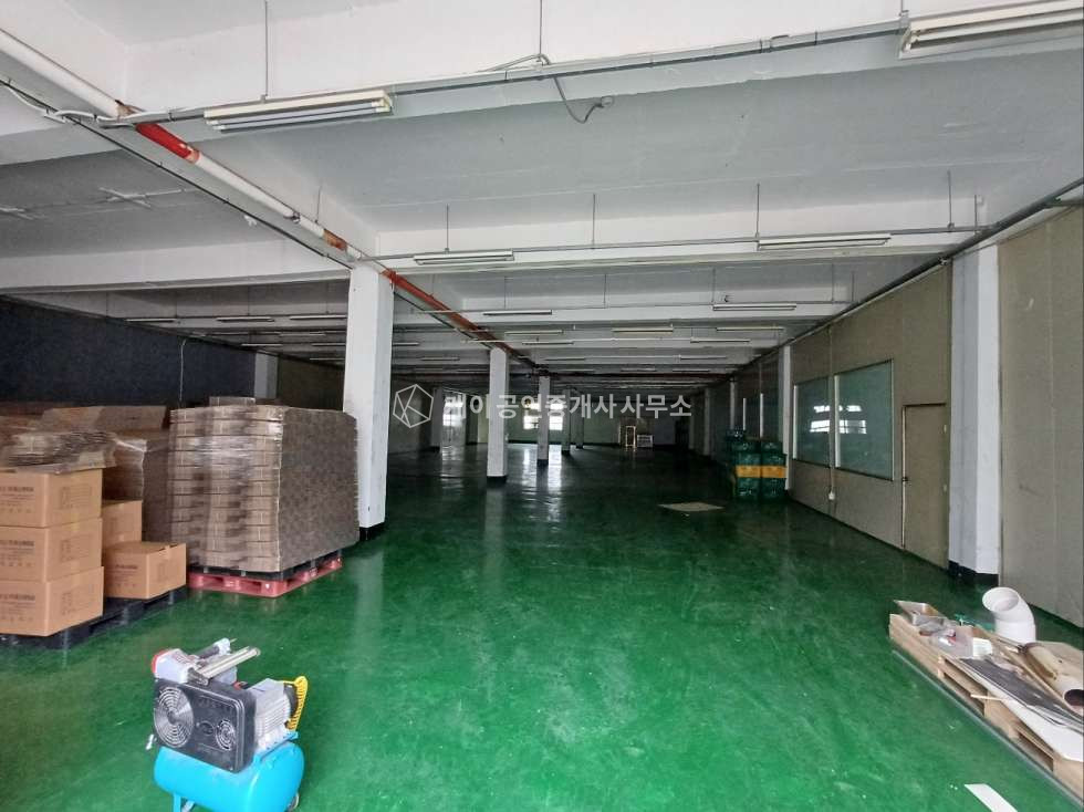 인천 남동구 남촌동 가동 임대면적 200평, 넓은 마당, 대형차량 진입 가능, 추가 2층 500평 임차 가능, 즉시 입주 월세 매물번호 11697 사진 2