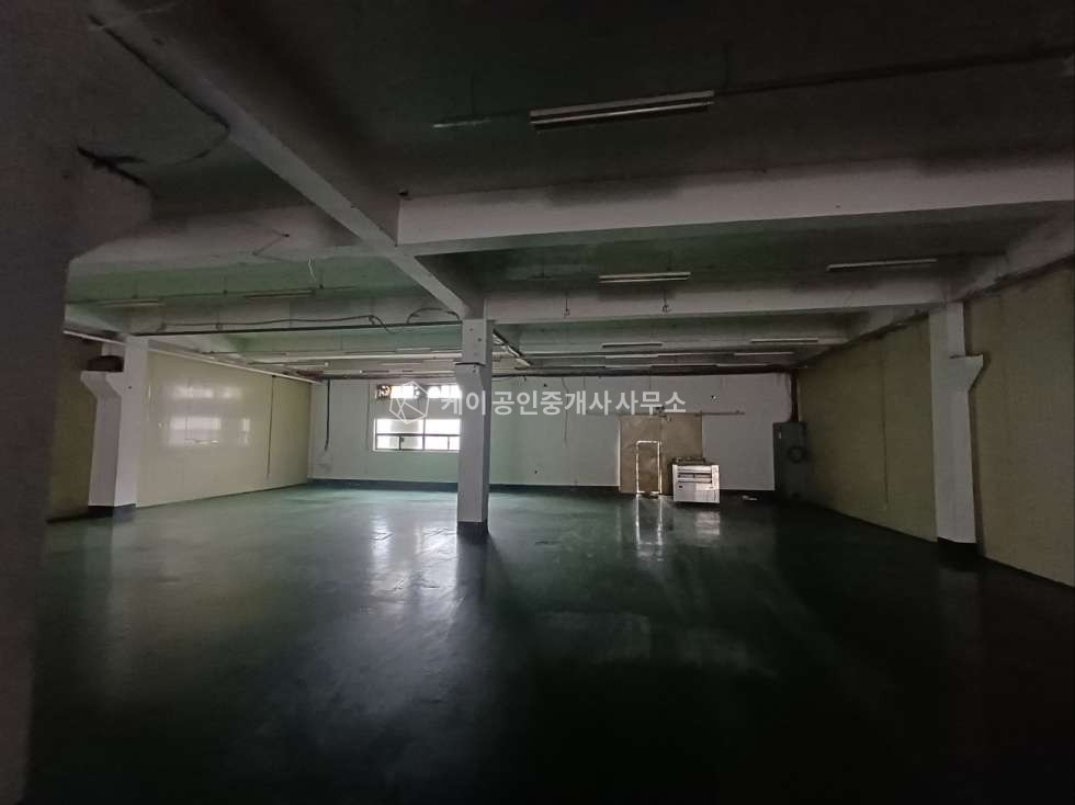 인천 남동구 남촌동 가동 임대면적 200평, 넓은 마당, 대형차량 진입 가능, 추가 2층 500평 임차 가능, 즉시 입주 월세 매물번호 11697 사진 3