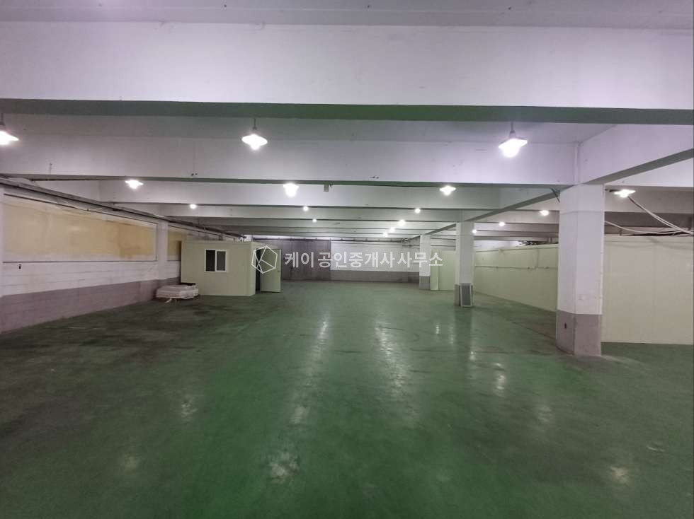 인천 남동구 논현동 A동 임대면적 270평, 원인재역 도보 5분, 내부 가설사무실(철거 가능), 즉시 입주 월세 매물번호 11699 사진 2
