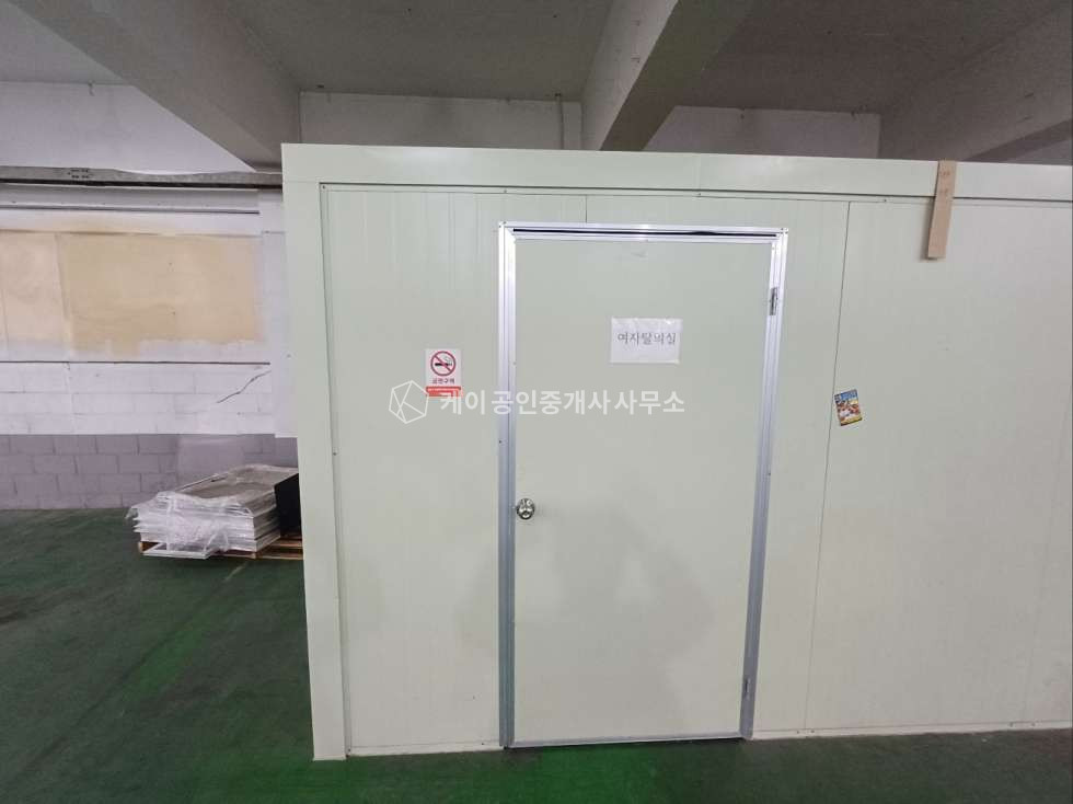 인천 남동구 논현동 A동 임대면적 270평, 원인재역 도보 5분, 내부 가설사무실(철거 가능), 즉시 입주 월세 매물번호 11699 사진 5