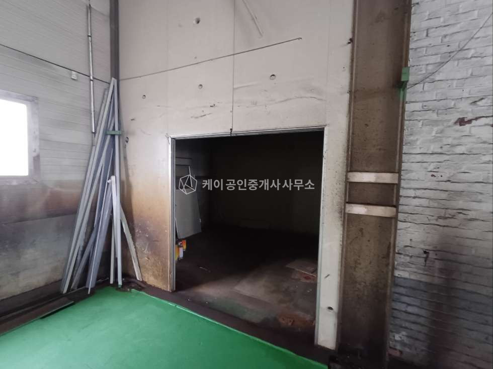 인천 남동구 논현동 임대면적 1층 260평, 층고 8m 이상, 저렴한 임대료, 즉시 입주 가능 월세 매물번호 11700 사진 4