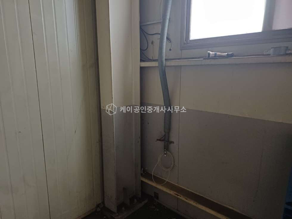 인천 남동구 고잔동 A동 1층 350평, 넓은 마당, 고전력 350kw, 송도IC 3km, 즉시입주 월세 매물번호 11701 사진 7