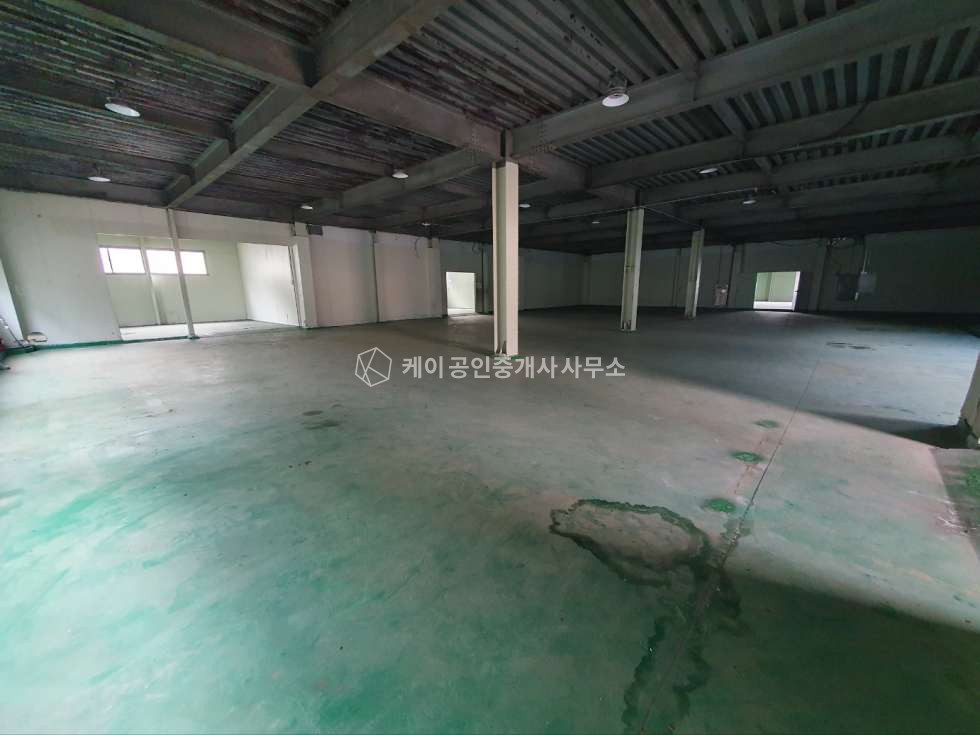 경기 김포시 월곶면 고막리 가동 공장, 사옥, 연578평, 300kw, 화물e/v, 추레라가능, 단독마당 월세 매물번호 11706 사진 2