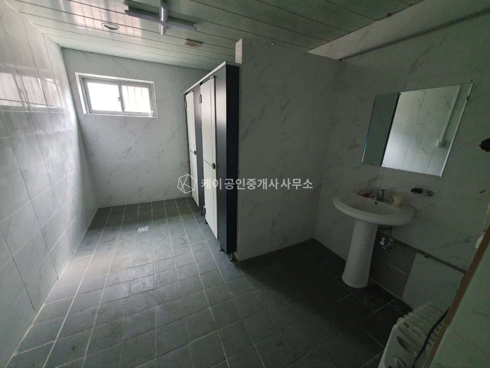 경기 김포시 월곶면 고막리 가동 공장, 사옥, 연578평, 300kw, 화물e/v, 추레라가능, 단독마당 월세 매물번호 11706 사진 7