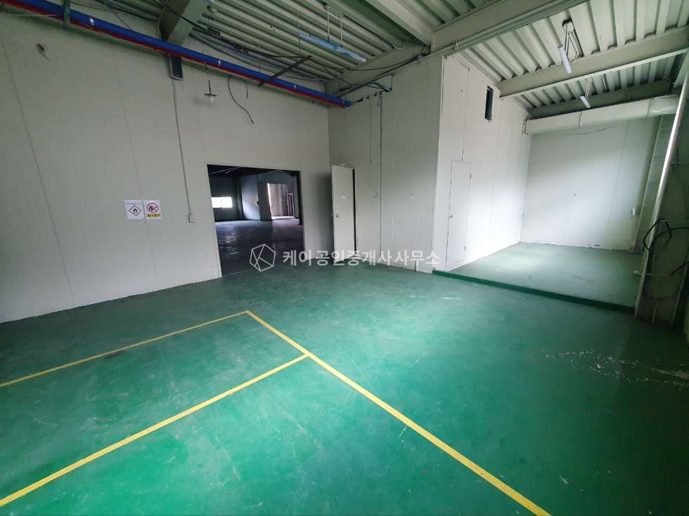 경기 김포시 월곶면 고막리 가동 공장, 사옥, 연578평, 300kw, 화물e/v, 추레라가능, 단독마당 월세 매물번호 11706 사진 8