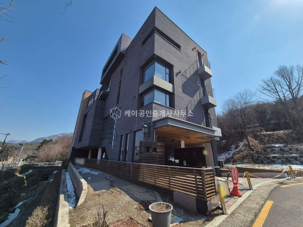 서울 은평구 진관동 구파발역, 연신내역 인근, 한옥마을내사옥,350평,지하주차장 매매 매물번호 11767 사진 1