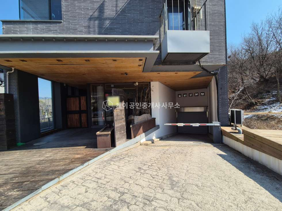 서울 은평구 진관동 구파발역, 연신내역 인근, 한옥마을내사옥,350평,지하주차장 매매 매물번호 11767 사진 4
