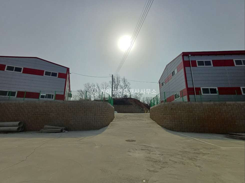 경기 김포시 대곶면 대벽리 가동 대지면적 170~380평 4개 필지, 각 필지 58평 창고 있음 , 대곶ic 약 3km, 진입로 좋음, 매매 매물번호 11774 사진 11