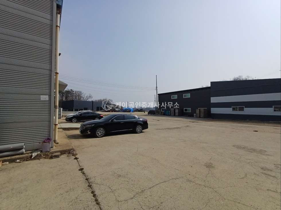 경기 김포시 대곶면 쇄암리 가동 저렴한 공장 및 공장 부지, 건축 필요시 시공 협의, 대형차량 진입 가능 매매 매물번호 11775 사진 4