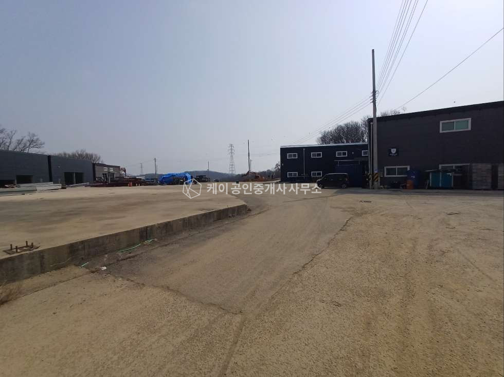 경기 김포시 대곶면 쇄암리 가동 저렴한 공장 및 공장 부지, 건축 필요시 시공 협의, 대형차량 진입 가능 매매 매물번호 11775 사진 9