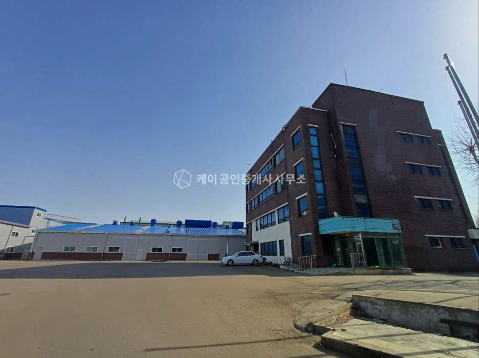 인천 남동구 고잔동 남동공단 대형 공장 사옥, 대지 2900평, 연면적 2600평, 지하철역 도보 10분 월세 매물번호 11785 사진 2