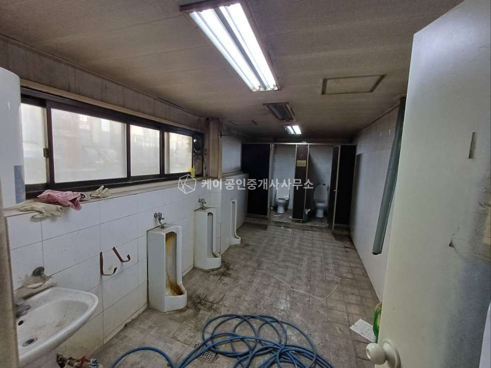 인천 남동구 고잔동 남동공단 대형 공장 사옥, 대지 2900평, 연면적 2600평, 지하철역 도보 10분 월세 매물번호 11785 사진 17