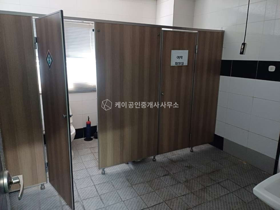 인천 서해구 가좌동 2층 120평, 가재울역 도보 3분, 고전력 저렴한 공장 임대, 1층 80평 3000/300 있음 월세 매물번호 11788 사진 10