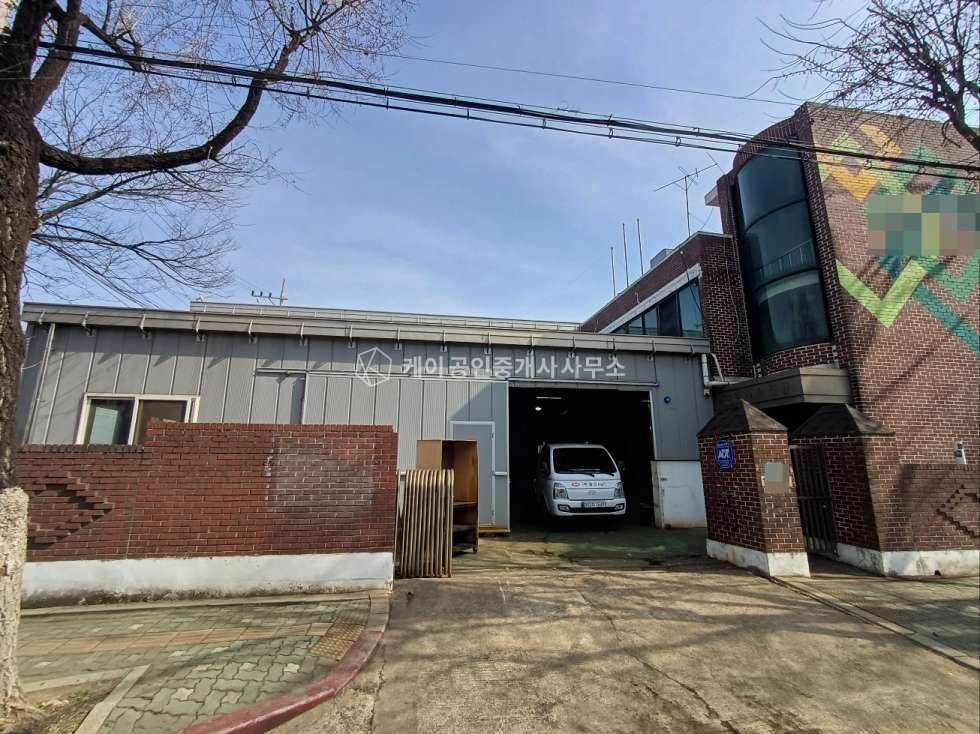 인천 서해구 경서동 단독 2층 공장, 1층 160평, 2층 29평(사무실), 호이스트 2.8톤, 전력 93kw 월세 매물번호 11792 사진 2