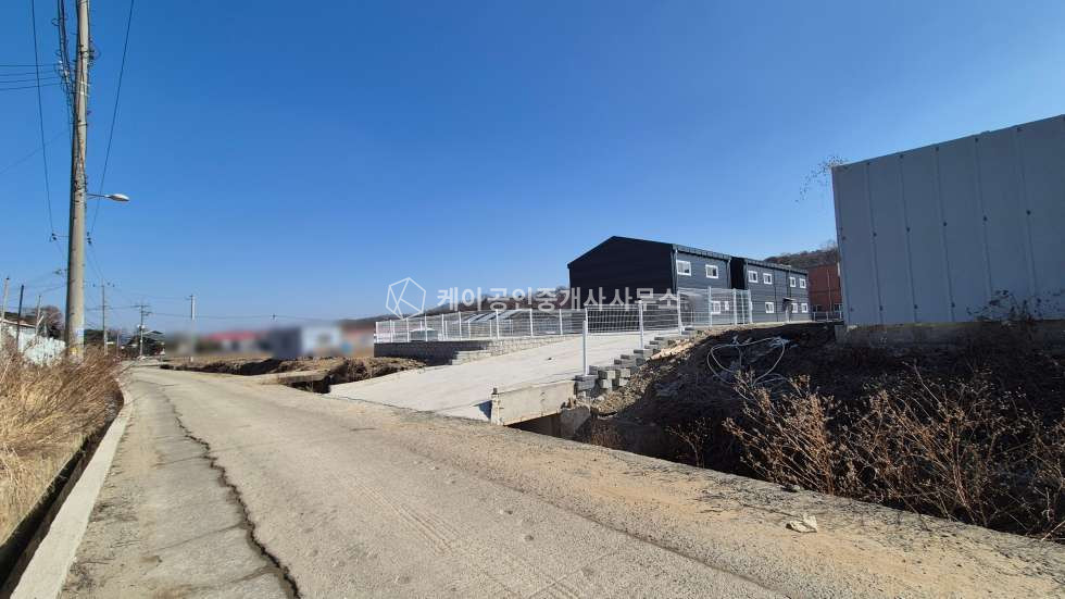 경기 고양일산동구 지영동 신축 90평창고(30+60평 2개동), 40ft추레라가능,넓은단독마당, 높이7m 월세 매물번호 11633 사진 10