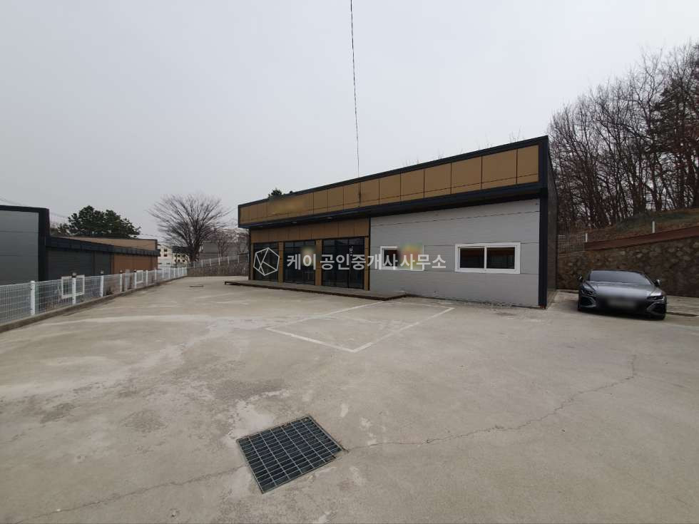 경기 김포시 통진읍 옹정리 1동 6차선 대로변 약50m, 넓은 단독마당, 2종근생 28평+42평 월세 매물번호 11799 사진 6