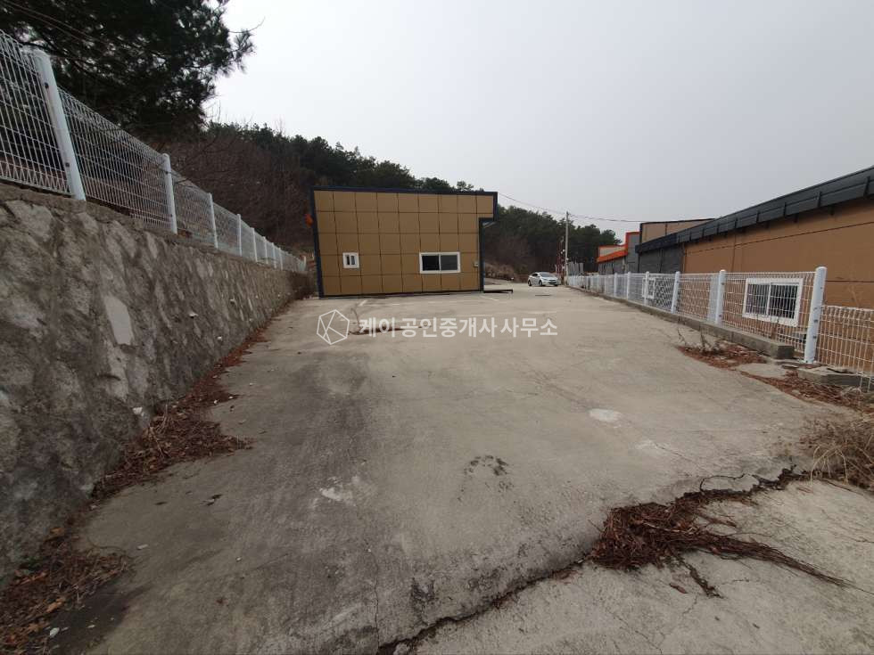 경기 김포시 통진읍 옹정리 1동 6차선 대로변 약50m, 넓은 단독마당, 2종근생 28평+42평 월세 매물번호 11799 사진 7