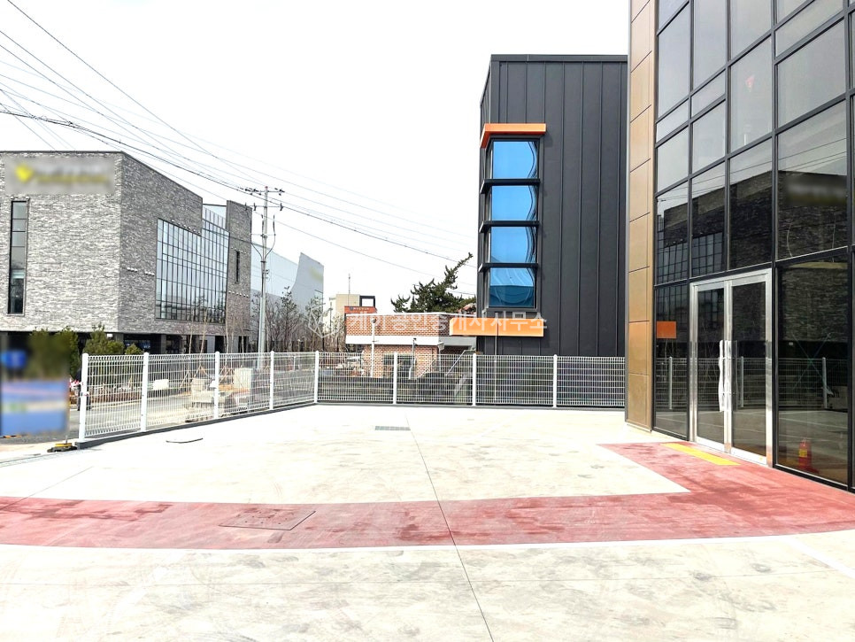 경기 고양덕양구 화전동 260평사옥형, 항공대입구역도보2분, 서울초근접,주차공간넉넉,현천IC9분 월세 매물번호 11817 사진 10