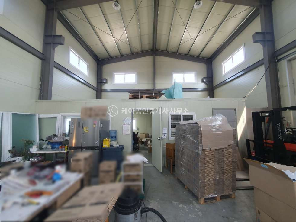 경기 김포시 통진읍 동을산리 1동 2종근생 77평, 내부사무실, 단독마당, 대형차량 진입가능 월세 매물번호 10283 사진 4