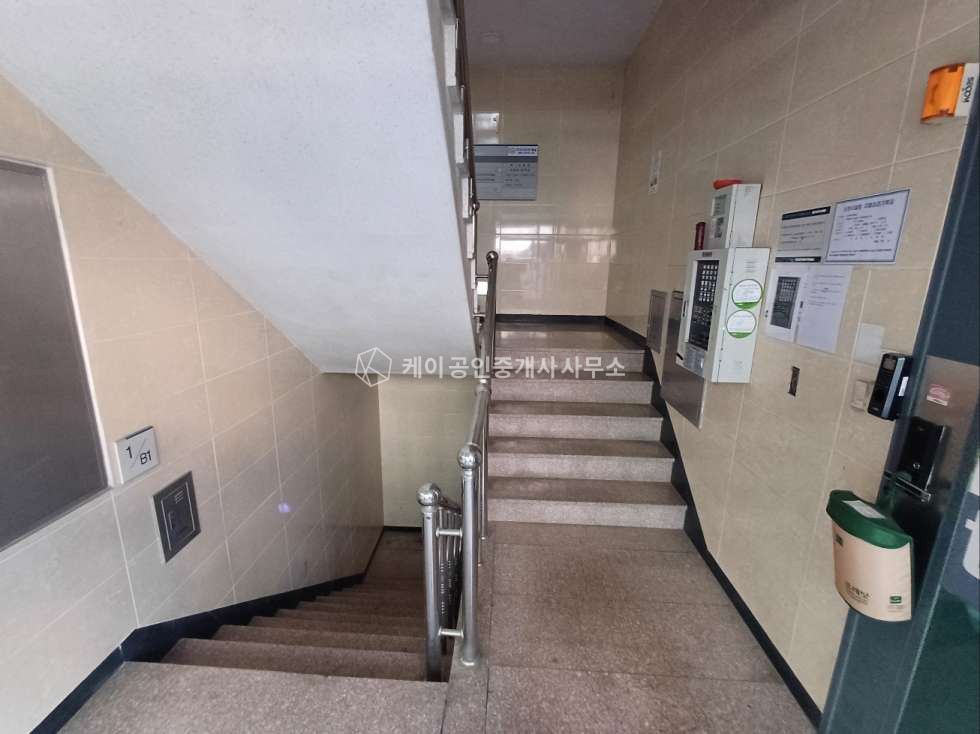 인천 남동구 장수동 주거지역 제조시설 건물 통 매매, 4층, 연면적 612평, 마당 넓고, 앞문 뒷문 주차장, HACCP(1층만) 매매 매물번호 11829 사진 5