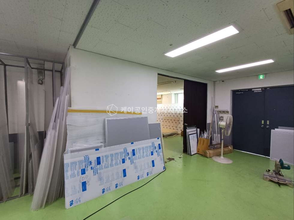 인천 남동구 장수동 주거지역 제조시설 건물 통 매매, 4층, 연면적 612평, 마당 넓고, 앞문 뒷문 주차장, HACCP(1층만) 매매 매물번호 11829 사진 8