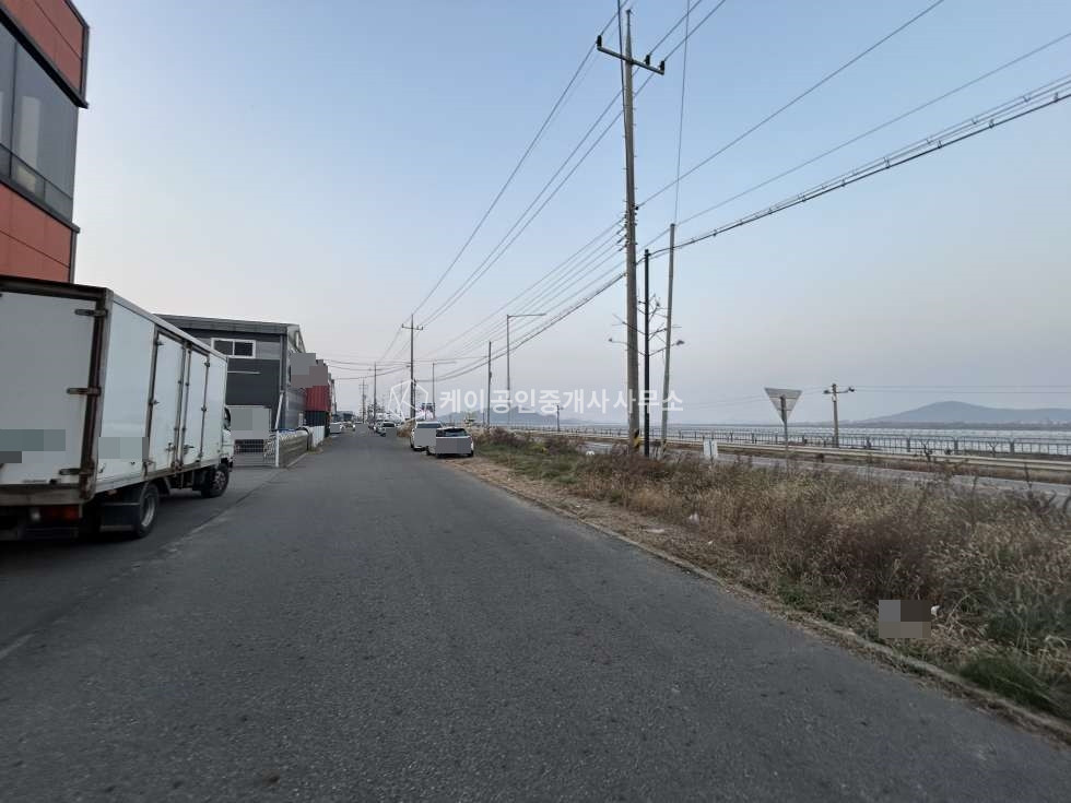 경기 김포시 운양동 가동 운양IC 인근, 도로변 인접, 김포한강로 인접+가설포함 260평 월세 매물번호 11310 사진 6