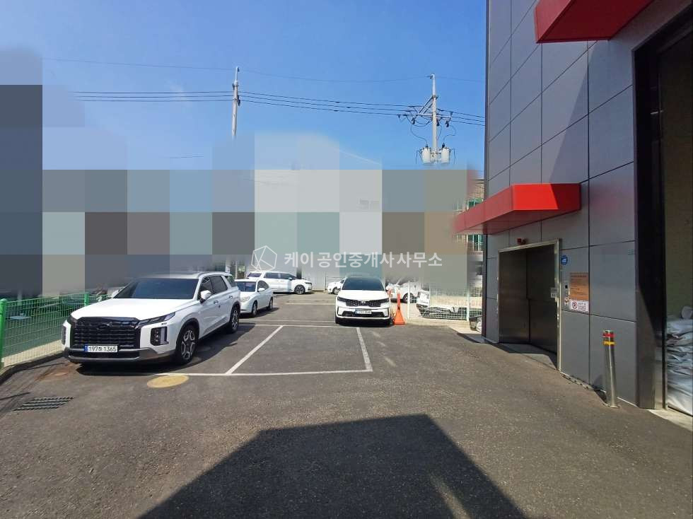 인천 남동구 고잔동 신축급 공장 1층 임대, 임대면적 128평, 건물 통매매 28억 가능. 월세 매물번호 11870 사진 3