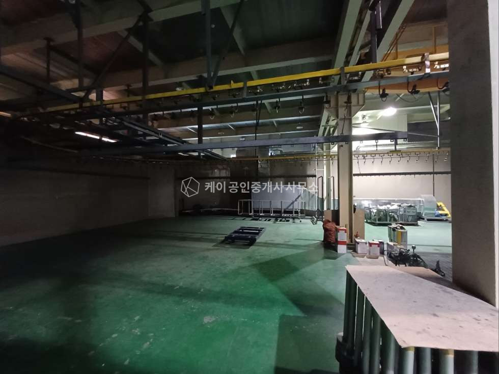인천 남동구 고잔동 깔끔한 공장 사옥 매매, 대지 911평, 연면적 1835평, 고전력, 각층 호이스트, 화물엘리베이터 2기, 숙소, 휴게실 매매 매물번호 11871 사진 6