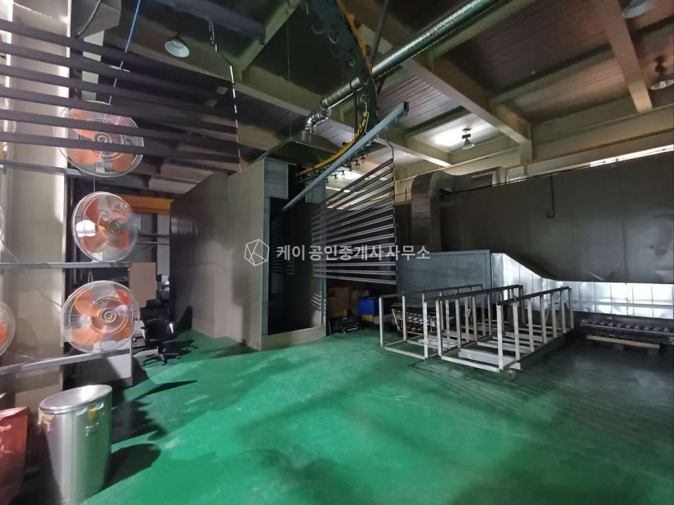 인천 남동구 고잔동 깔끔한 공장 사옥 매매, 대지 911평, 연면적 1835평, 고전력, 각층 호이스트, 화물엘리베이터 2기, 숙소, 휴게실 매매 매물번호 11871 사진 7