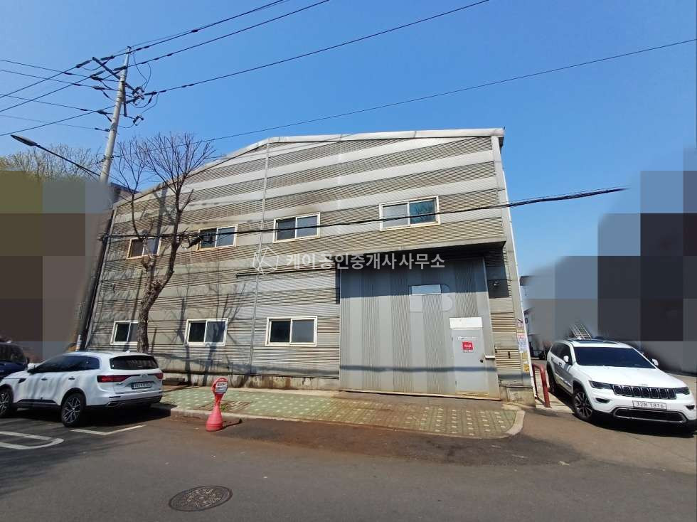 인천 남동구 고잔동 C동 임대면적 150평, 5톤 호이스트, 층고 8M, 대형차 진입 가능, 바닥 에폭시 도장 공사 완료 월세 매물번호 11872 사진 1