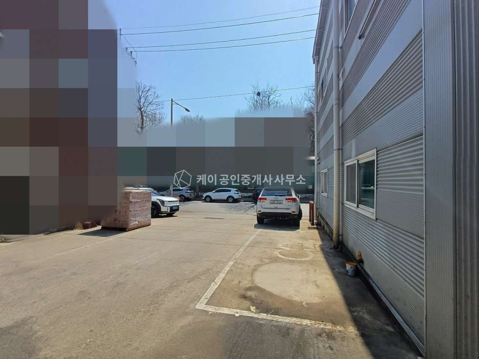 인천 남동구 고잔동 C동 임대면적 150평, 5톤 호이스트, 층고 8M, 대형차 진입 가능, 바닥 에폭시 도장 공사 완료 월세 매물번호 11872 사진 7