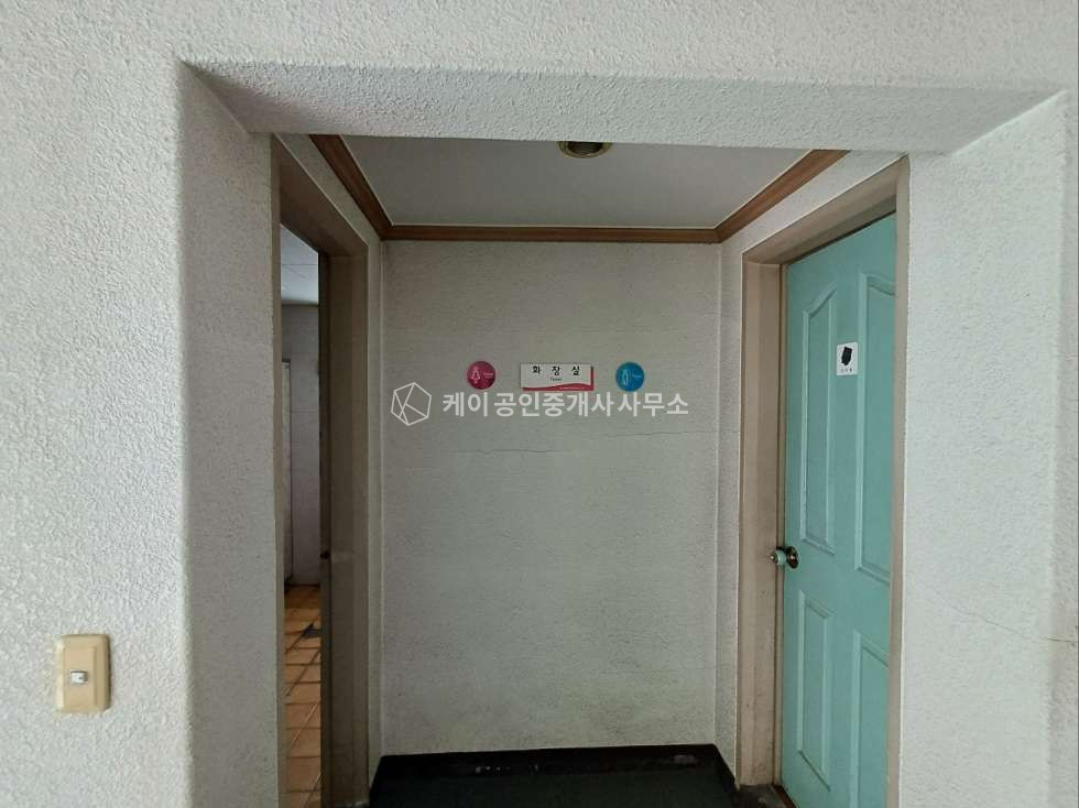 인천 남동구 고잔동 넓은 마당 공장 통 임대, 대지 910평, 연면적 636평, 6차선 대로변 위치, 트레일러 회차 가능 월세 매물번호 11874 사진 23