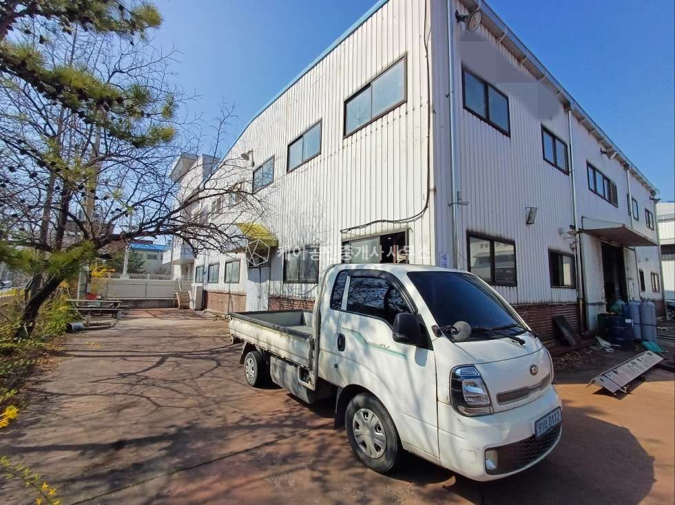 인천 남동구 고잔동 넓은 마당 공장 통 임대, 대지 910평, 연면적 636평, 6차선 대로변 위치, 트레일러 회차 가능 월세 매물번호 11874 사진 27