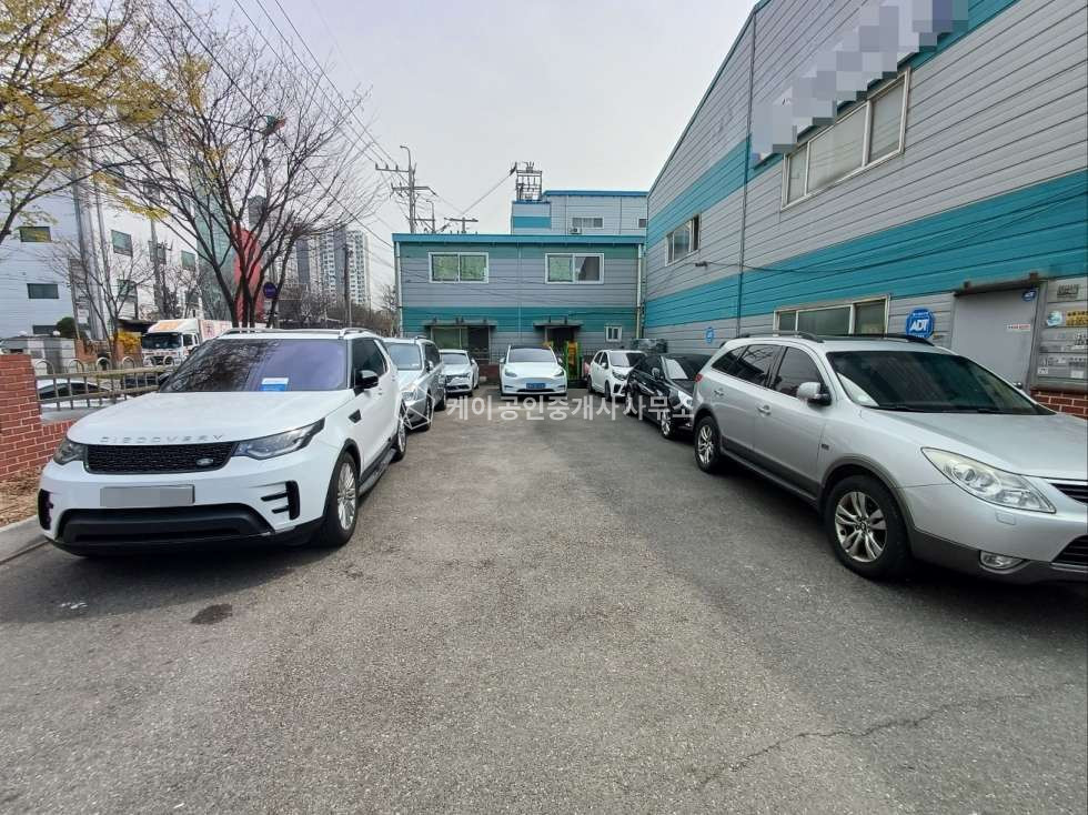 인천 서해구 석남동 4차선 단독 사옥형 공장, 대지 1000평, 연면적 820평, 일부 임대 중 매매 매물번호 11884 사진 4