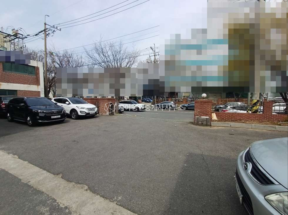 인천 서해구 석남동 4차선 단독 사옥형 공장, 대지 1000평, 연면적 820평, 일부 임대 중 매매 매물번호 11884 사진 12