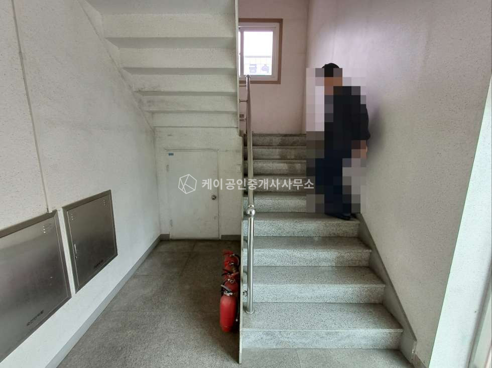 인천 서해구 가좌동 A동 연면적 401평 공장 창고, 단독 마당, 트레일러 출입 원활, 호이스트 2기 매매 매물번호 11888 사진 11